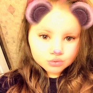 Meet your Posher, Helena